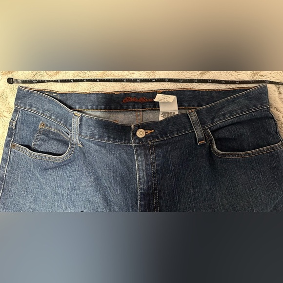 Eddie Bauer Women’s Tall Femme Grande Pants Blue Jeans Size 18T - Picture 2 of 13